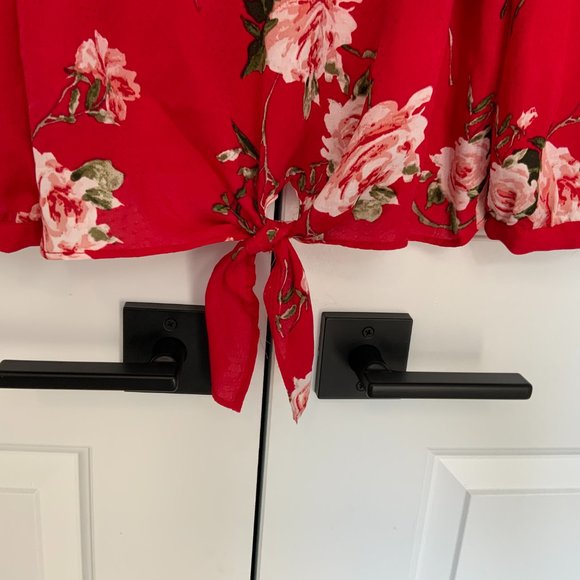 Dynamite Off Shoulder Top - Picture 4 of 5